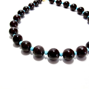 opposites attract necklace (chunky)