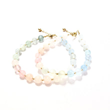 Load image into Gallery viewer, pastel bubblegum &amp; gold beads bracelet