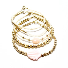 Load image into Gallery viewer, pale pink conch shell bracelet