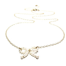 Load image into Gallery viewer, pearl bow necklace