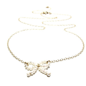 pearl bow necklace