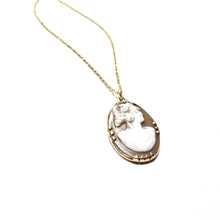 Load image into Gallery viewer, vintage cameo necklace