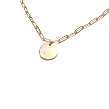 Load image into Gallery viewer, fine link engraved disc necklace
