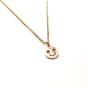 tiny starry eyes necklace