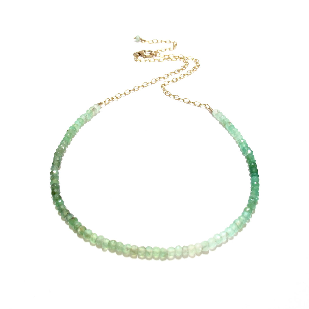 chrysoprase gemstones necklace
