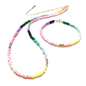 carnival beads necklace