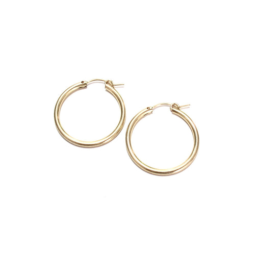 medium plain gold hoops