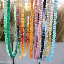 Load image into Gallery viewer, chrysoprase gemstones necklace