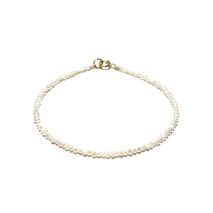 tiny pearls bracelet