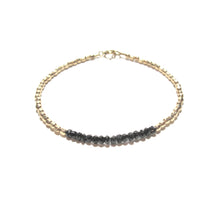 Load image into Gallery viewer, black spinel line and gold beads bracelet