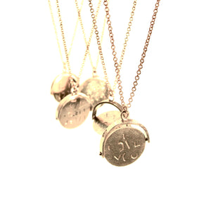 vintage solid gold spinner charm "happy days" necklace
