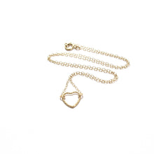 Load image into Gallery viewer, small sparkle heart necklace