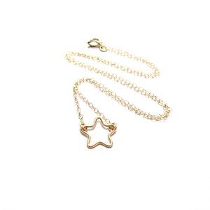 small cut out star necklace