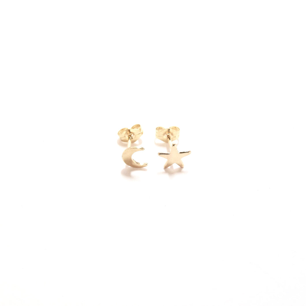 moon and star stud earrings