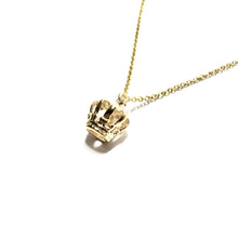 Load image into Gallery viewer, small crown necklace